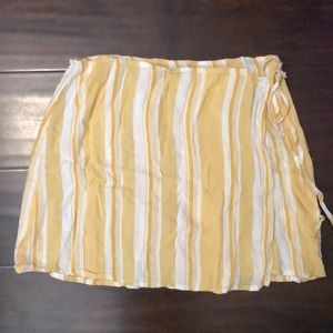 Stripped mini skirt